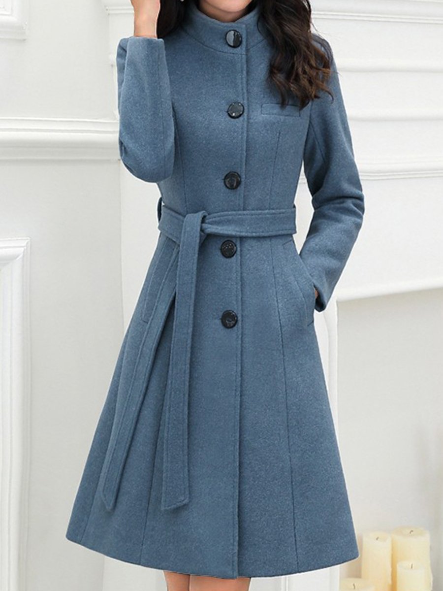 Sophisticated Warmth: Tailored Belted Winter Coat